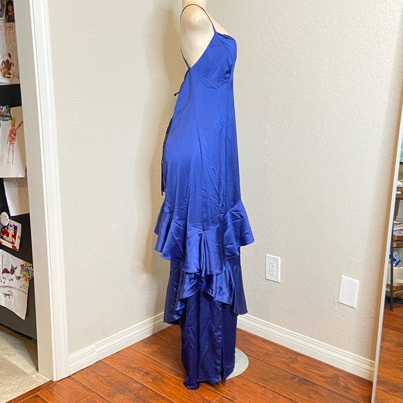 Elegant Off-Shoulder Ruffled Satin Gown: Floor-Length Mermaid Prom Dress with Court Train